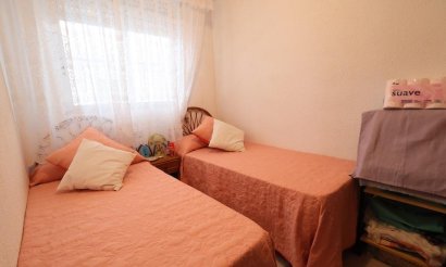 Reventa - Apartamento / piso - Torrevieja - La Mata pueblo