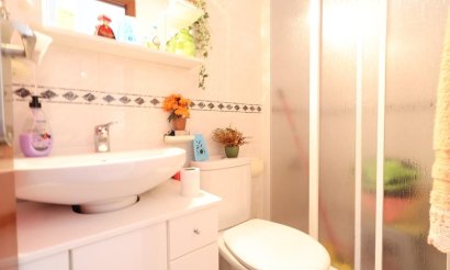 Reventa - Apartamento / piso - Torrevieja - La Mata pueblo