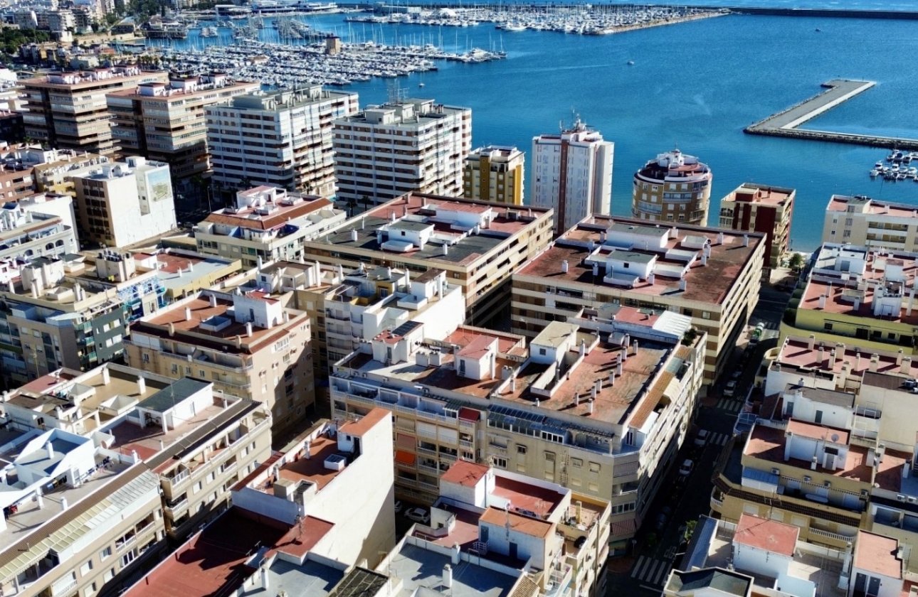 Resale - Apartment / flat - Torrevieja