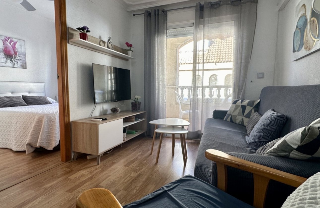 Resale - Apartment / flat - Torrevieja