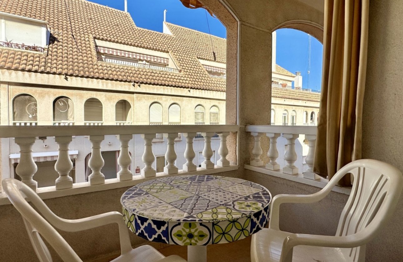 Resale - Apartment / flat - Torrevieja