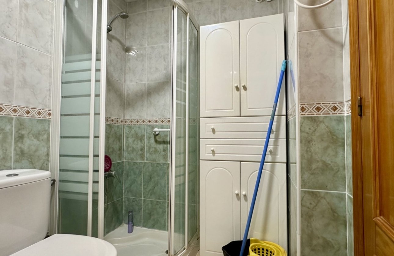 Resale - Apartment / flat - Torrevieja