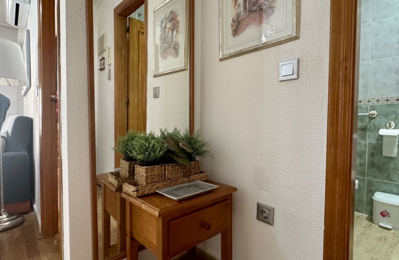 Resale - Apartment / flat - Torrevieja