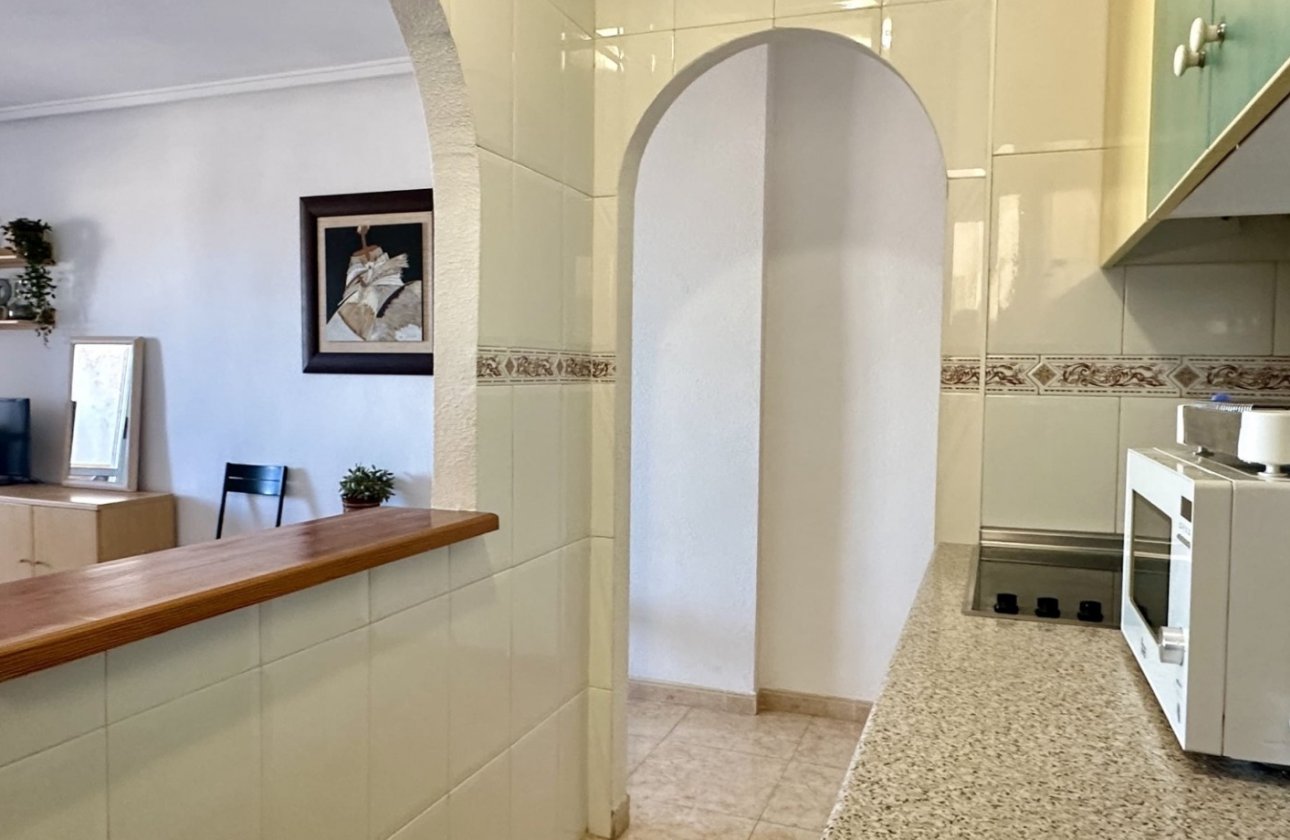 Resale - Apartment / flat - Torrevieja - El Molino