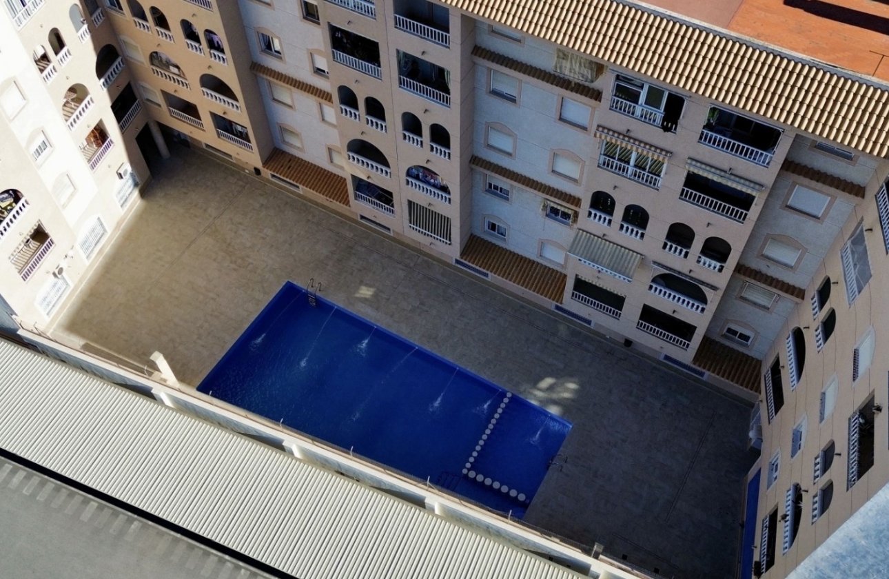 Resale - Apartment / flat - Torrevieja - El Molino