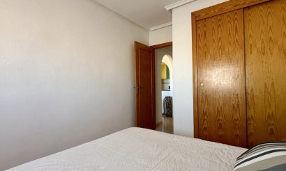 Resale - Apartment / flat - Torrevieja - El Molino