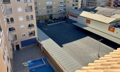 Resale - Apartment / flat - Torrevieja - El Molino