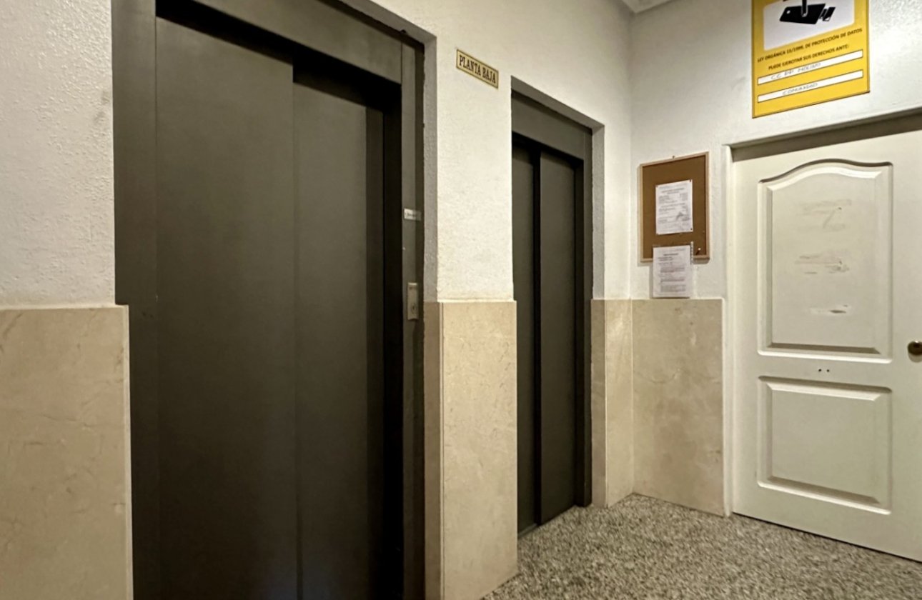 Resale - Apartment / flat - Torrevieja - El Molino