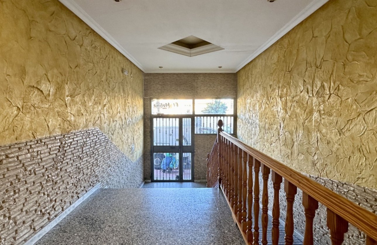 Resale - Apartment / flat - Torrevieja - El Molino