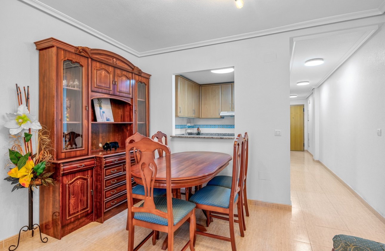 Resale - Apartment / flat - Torrevieja