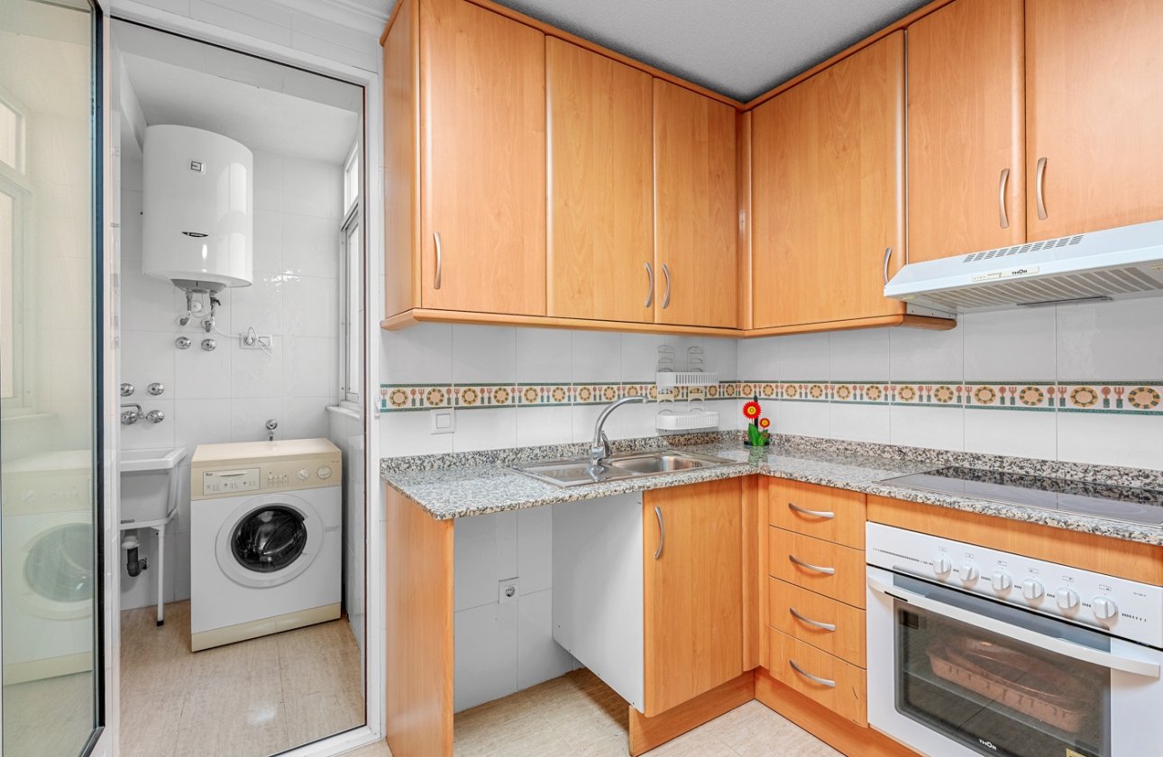 Resale - Apartment / flat - Torrevieja