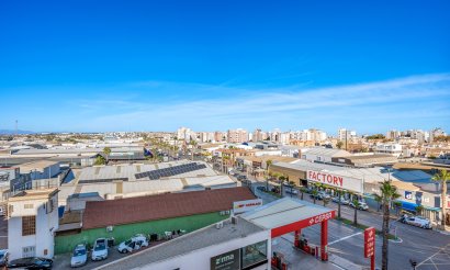 Resale - Apartment / flat - Torrevieja