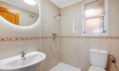 Resale - Apartment / flat - Torrevieja