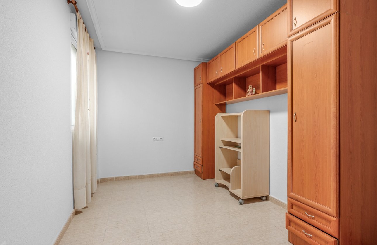 Resale - Apartment / flat - Torrevieja