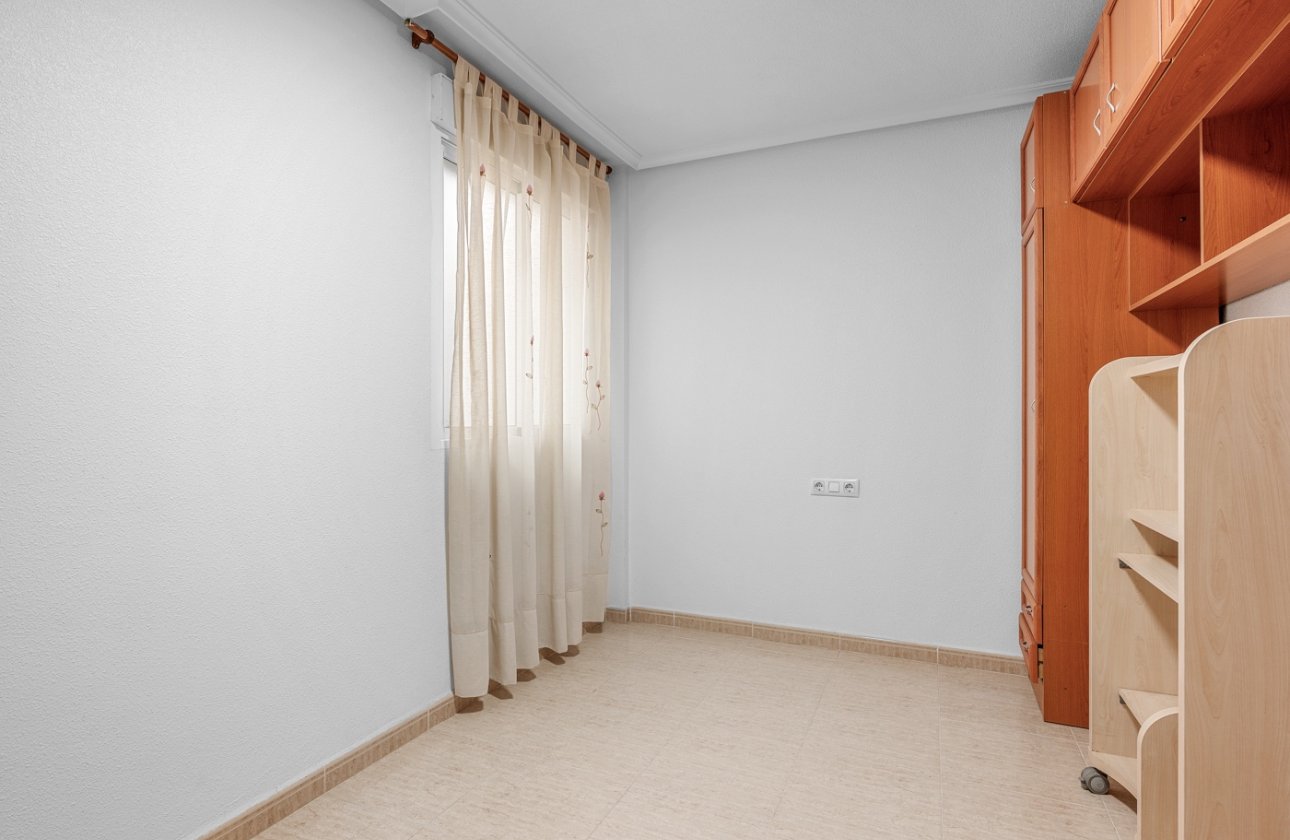 Resale - Apartment / flat - Torrevieja
