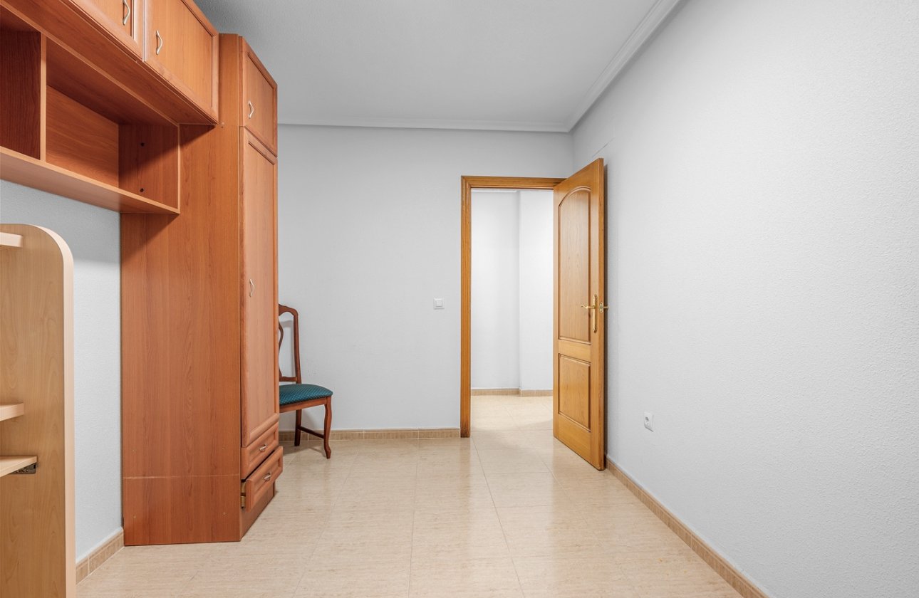 Resale - Apartment / flat - Torrevieja