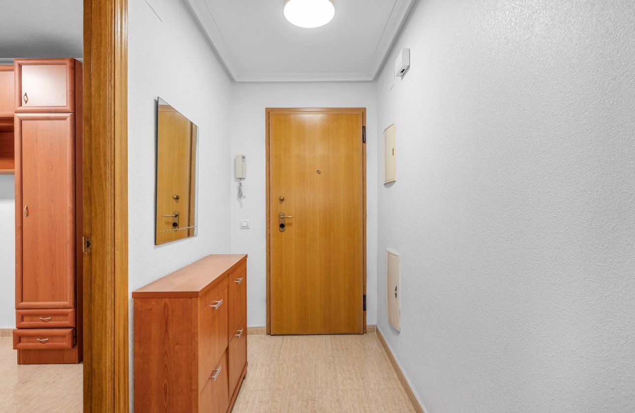 Resale - Apartment / flat - Torrevieja