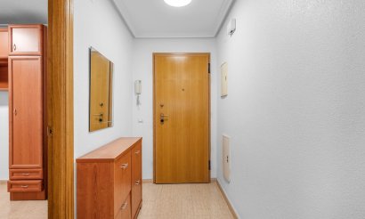 Resale - Apartment / flat - Torrevieja