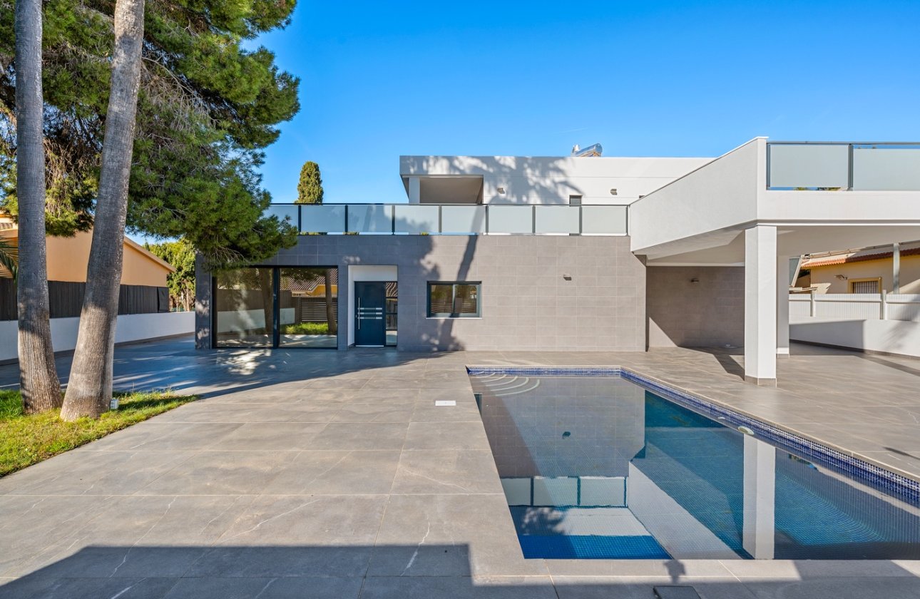 Resale - Villa - Campoamor