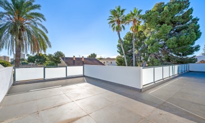 Resale - Villa - Campoamor