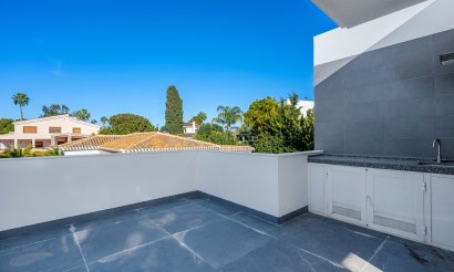 Resale - Villa - Campoamor