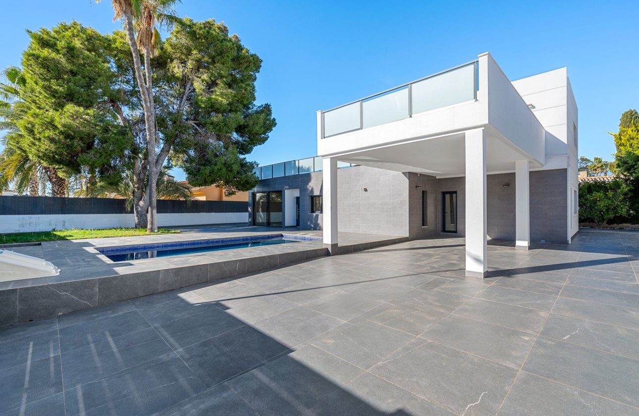 Resale - Villa - Campoamor