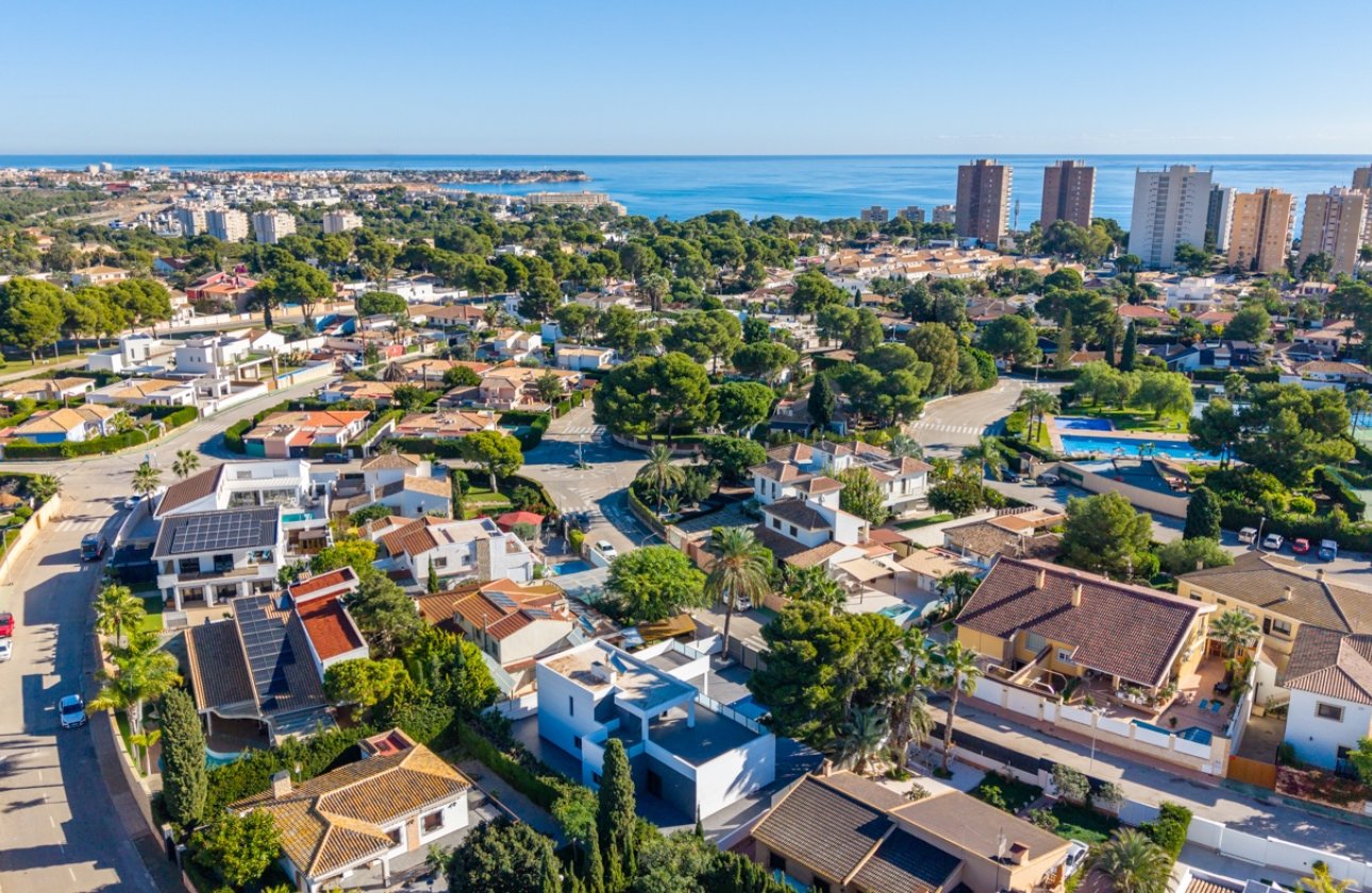 Resale - Villa - Campoamor