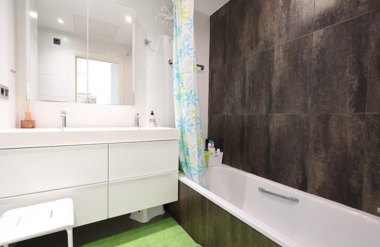 Reventa - Bungalow - Orihuela Costa - La Zenia