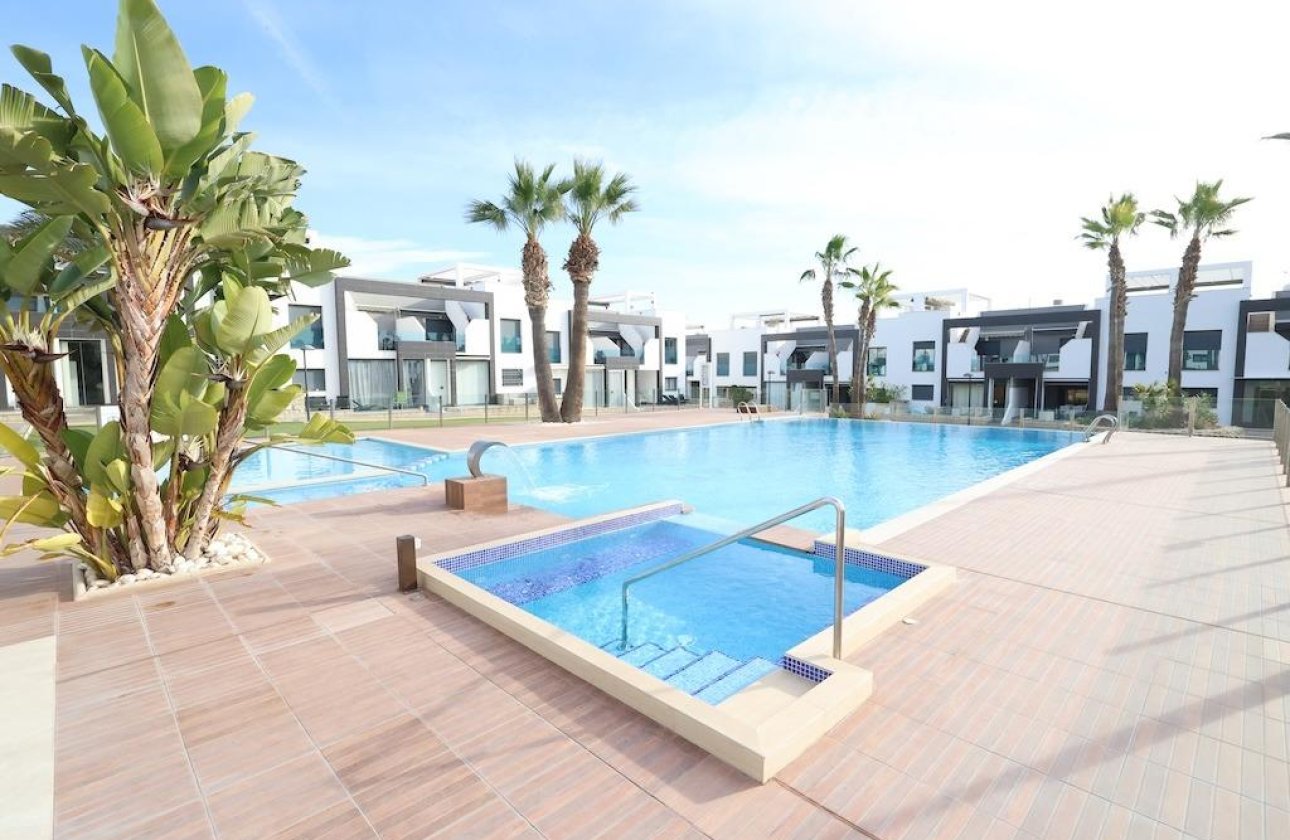 Reventa - Bungalow - Orihuela Costa - La Zenia