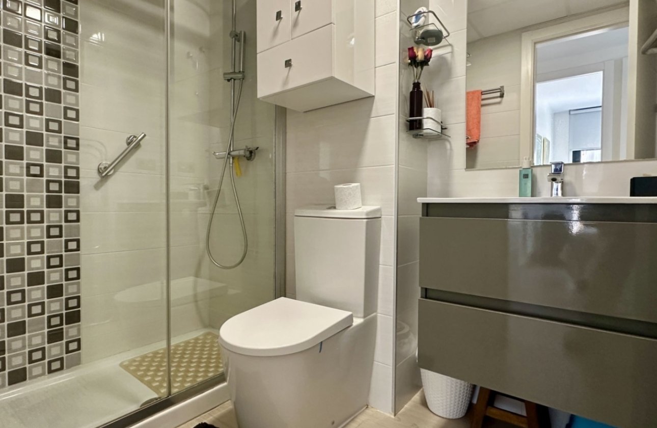 Reventa - Apartamento / piso - Orihuela Costa - Punta Prima