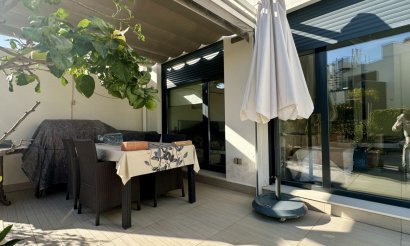 Reventa - Apartamento / piso - Orihuela Costa - Punta Prima