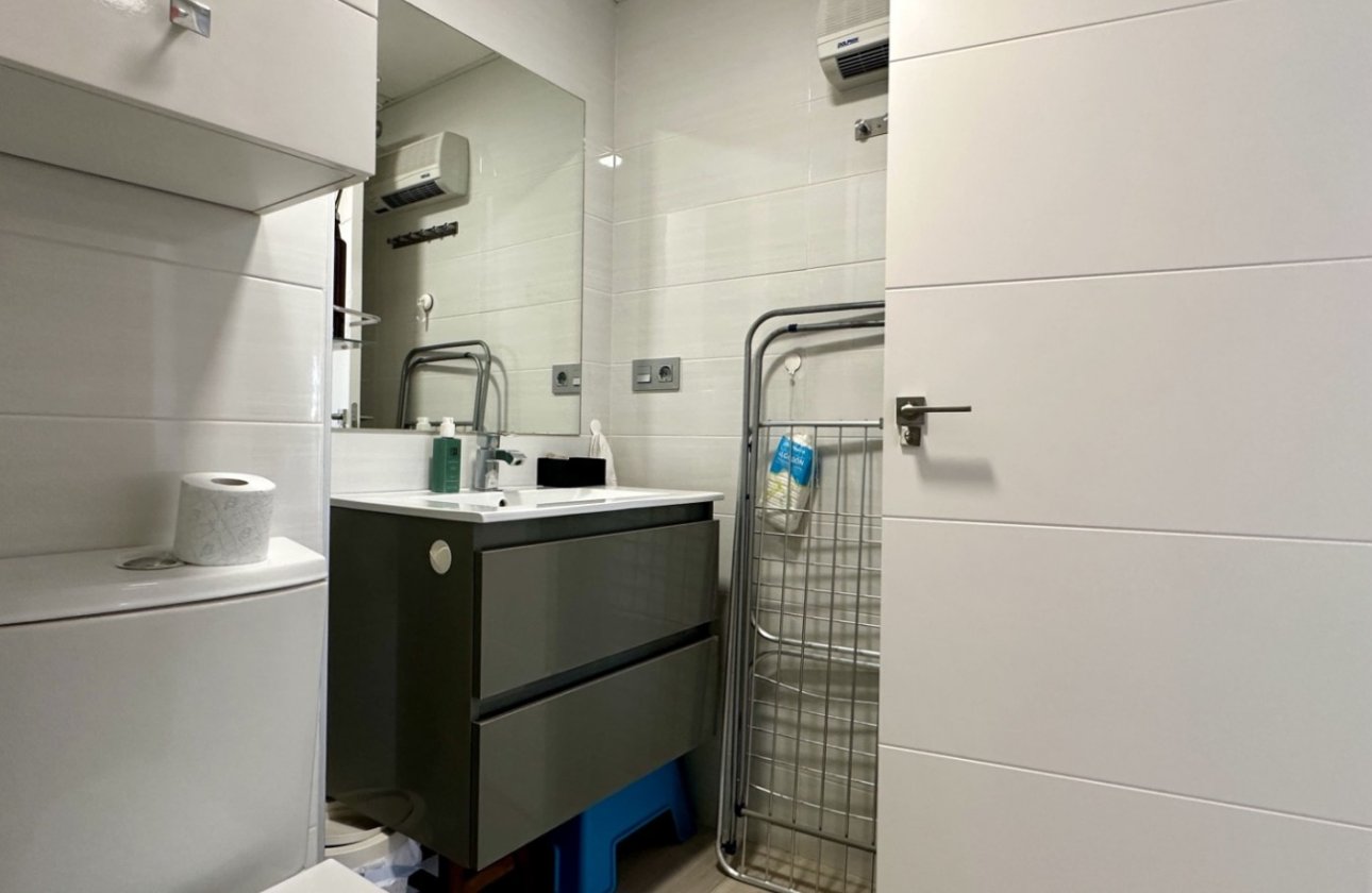 Reventa - Apartamento / piso - Orihuela Costa - Punta Prima