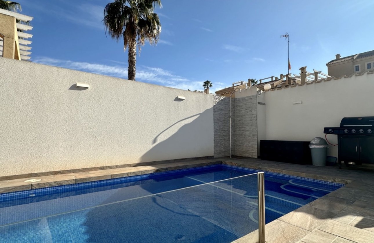 Reventa - Villa - Orihuela Costa - Los Altos