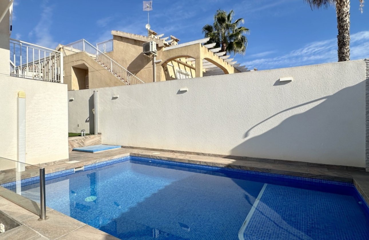 Reventa - Villa - Orihuela Costa - Los Altos
