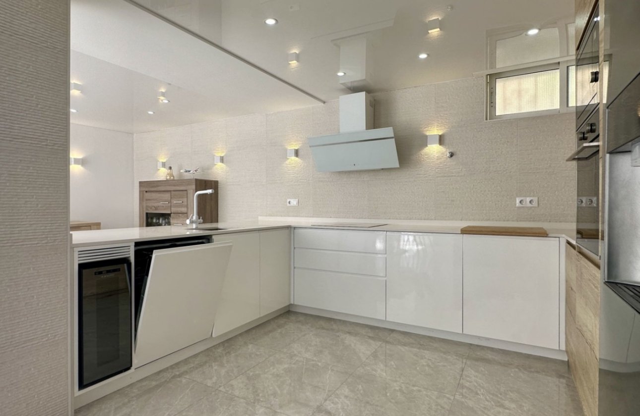 Reventa - Villa - Orihuela Costa - Los Altos