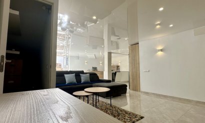 Reventa - Villa - Orihuela Costa - Los Altos