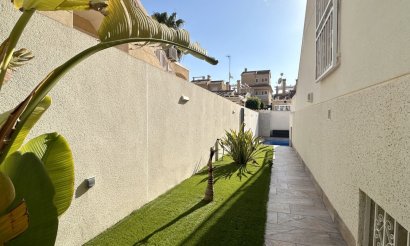 Reventa - Villa - Orihuela Costa - Los Altos
