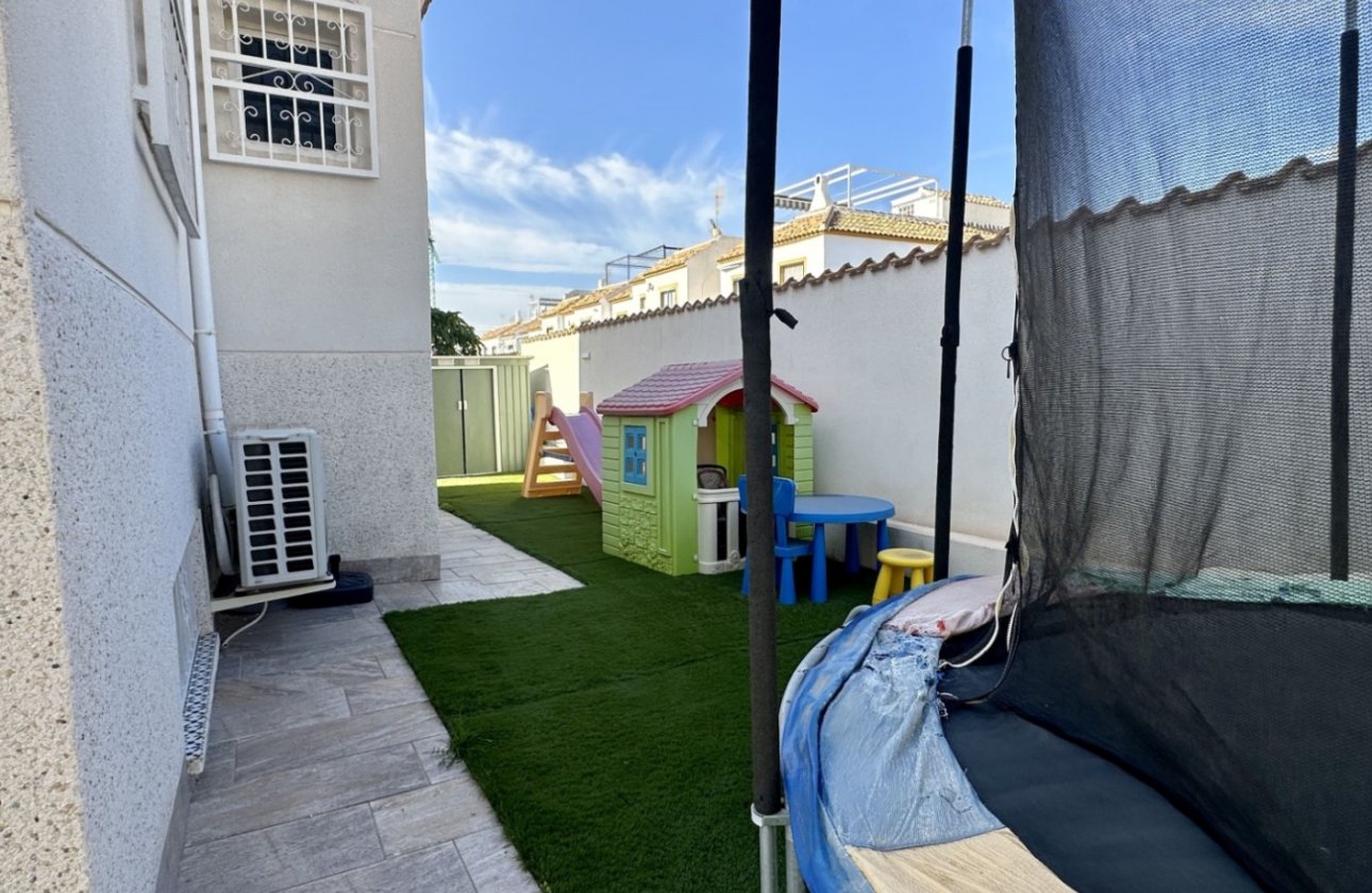 Reventa - Villa - Orihuela Costa - Los Altos