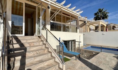 Reventa - Villa - Orihuela Costa - Los Altos