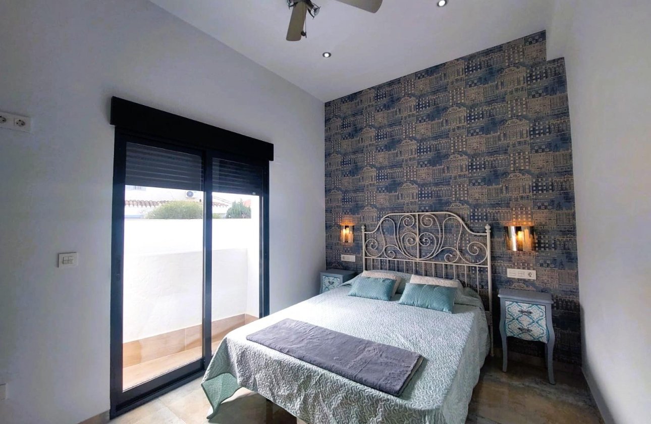 Resale - Villa - Pilar de la Horadada - Torre de la Horadada