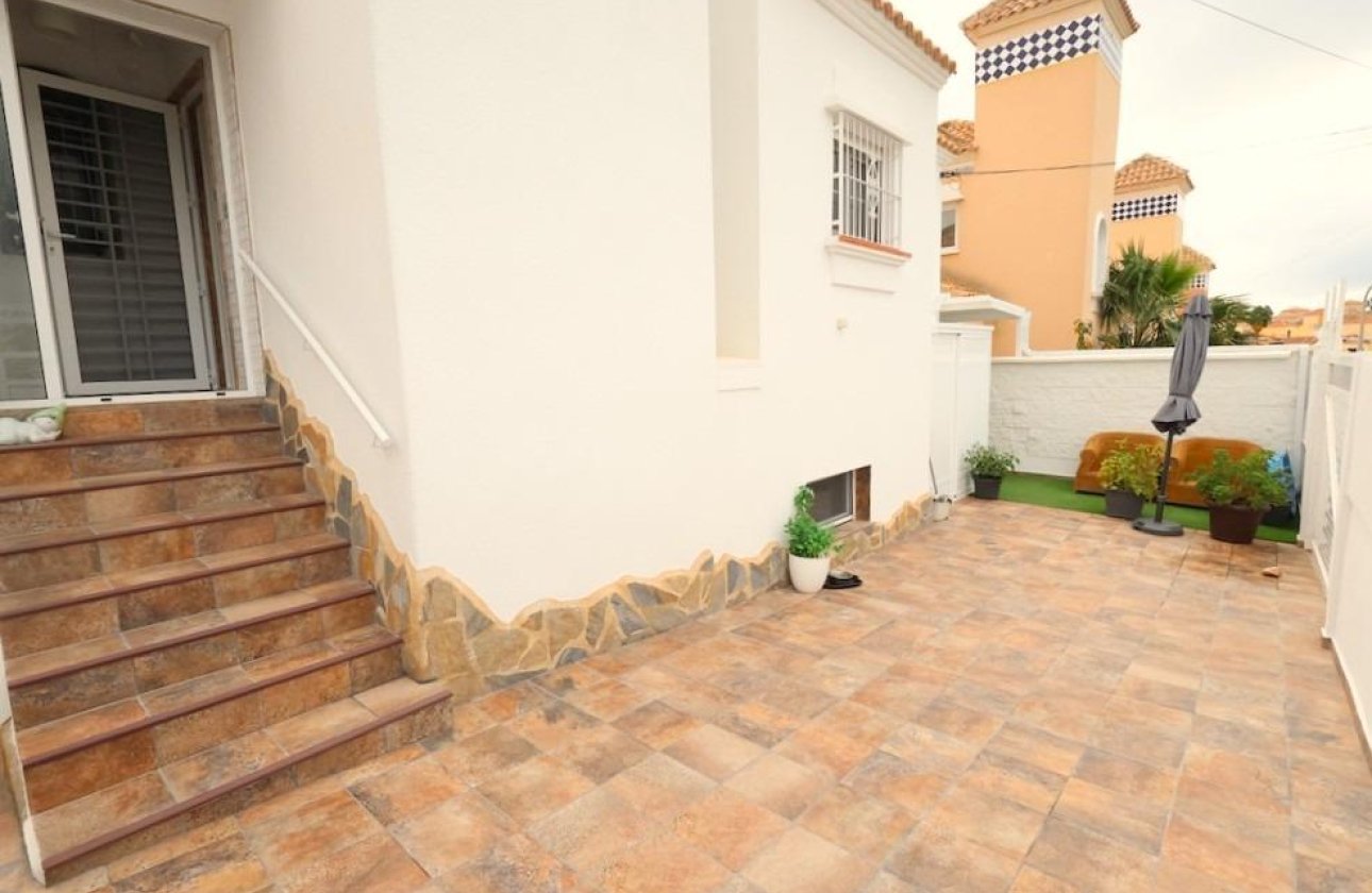 Revente - Villa - San Miguel de Salinas - Las filipinas