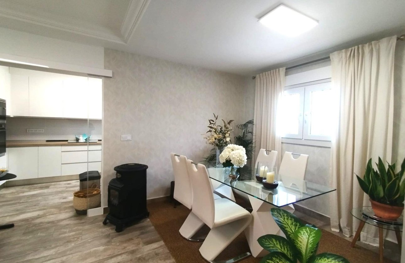 Revente - Villa - San Miguel de Salinas - Las filipinas