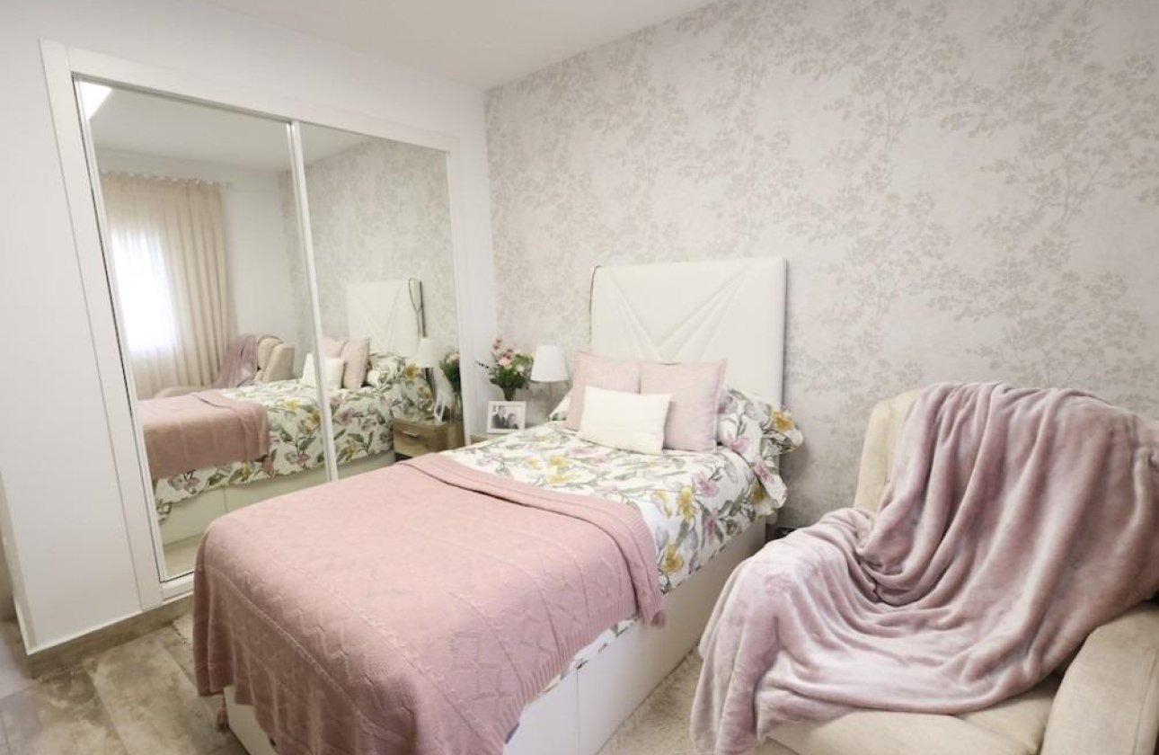 Revente - Villa - San Miguel de Salinas - Las filipinas