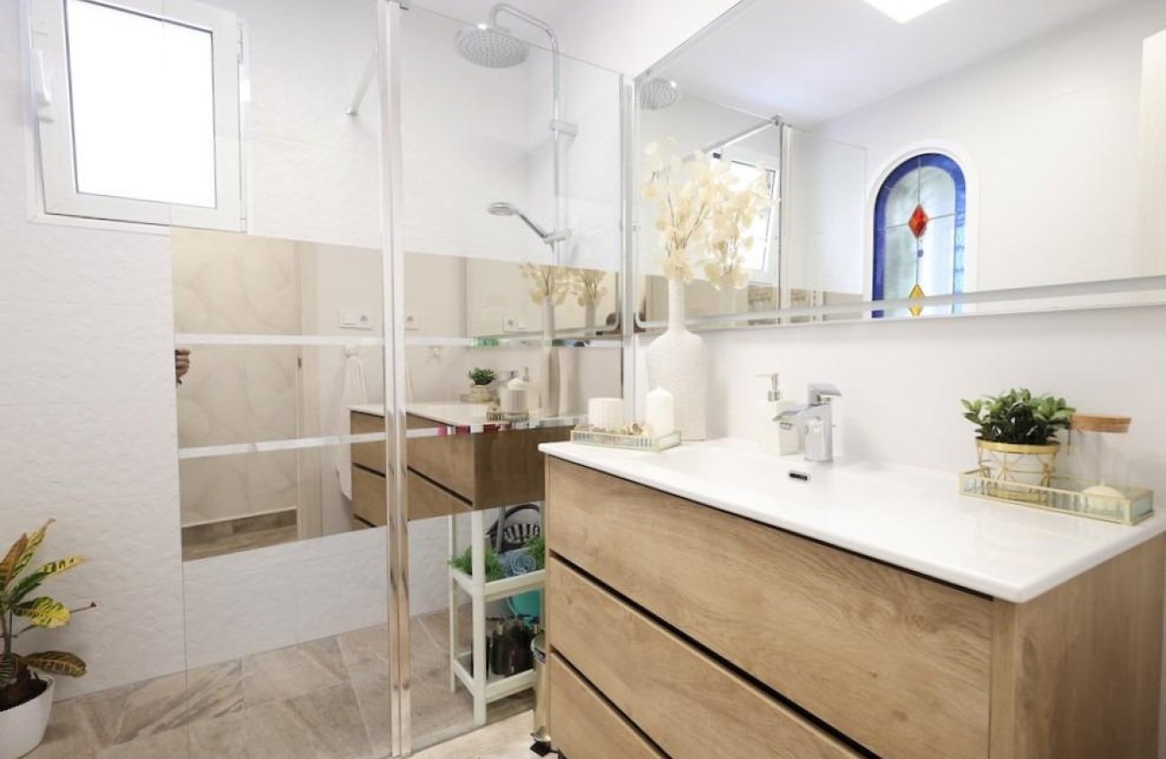 Revente - Villa - San Miguel de Salinas - Las filipinas