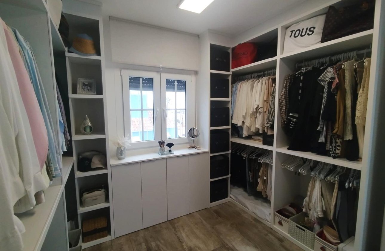 Revente - Villa - San Miguel de Salinas - Las filipinas