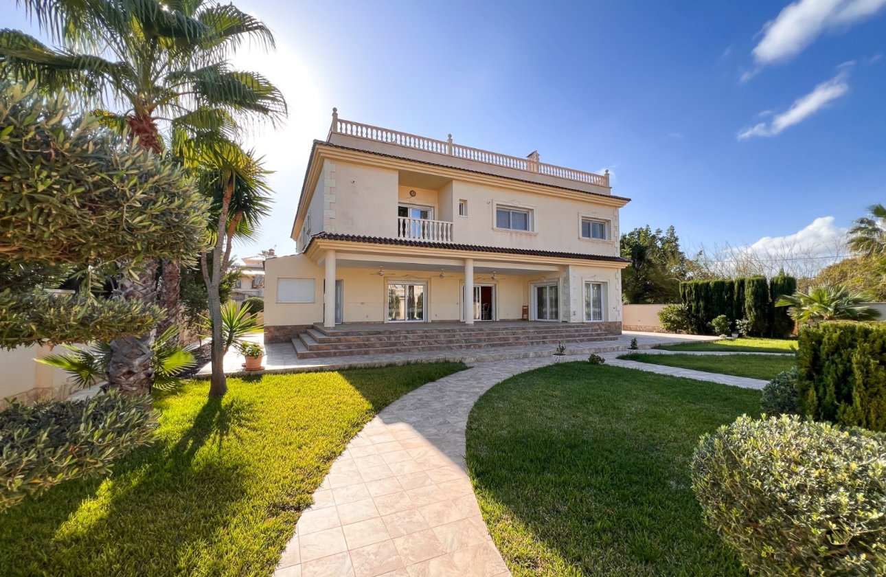 Revente - Villa - Orihuela Costa