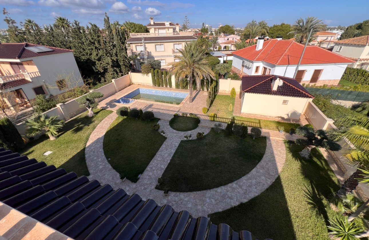 Revente - Villa - Orihuela Costa