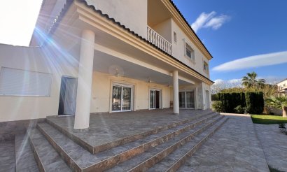 Revente - Villa - Orihuela Costa