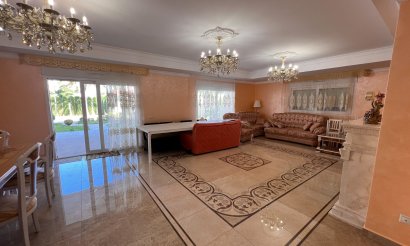 Revente - Villa - Orihuela Costa