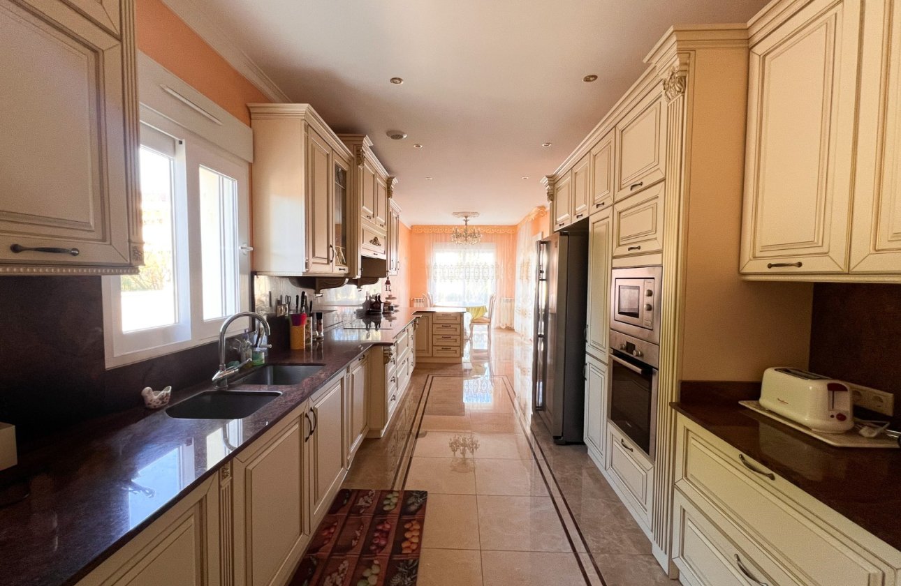 Revente - Villa - Orihuela Costa